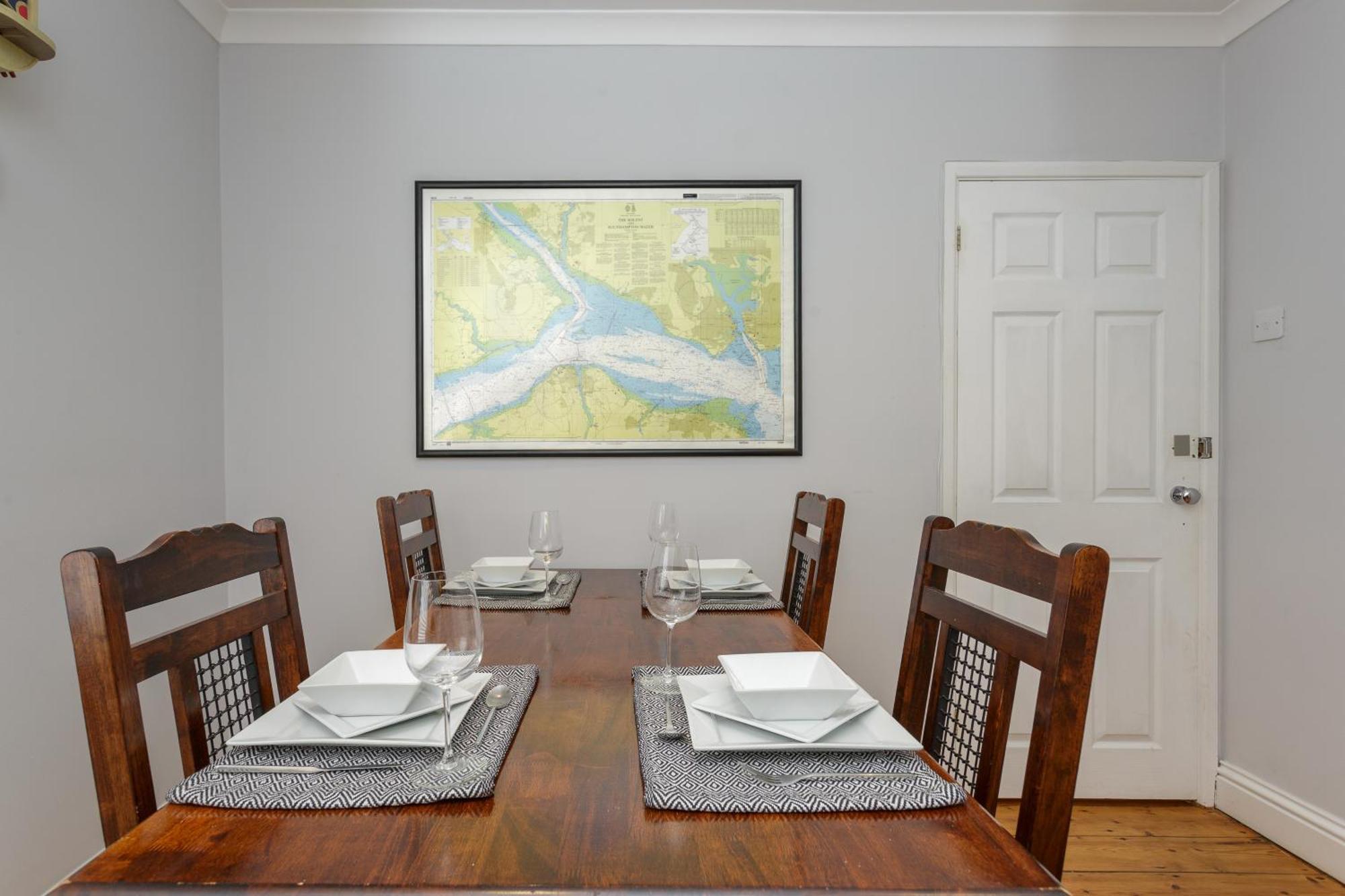 Percy Terrace - Charming 2 Bedroom Town House Portsmouth Esterno foto
