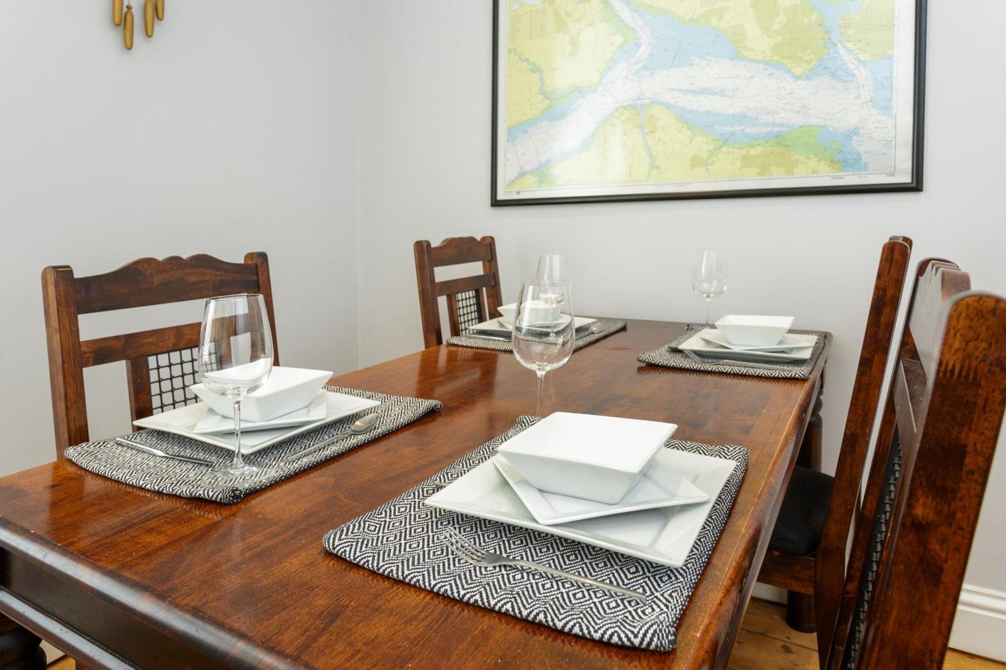 Percy Terrace - Charming 2 Bedroom Town House Portsmouth Esterno foto